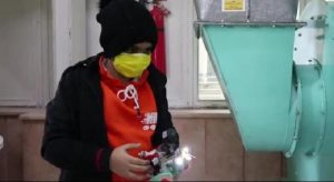 دانش آموز ساوجبلاغی ربات زنده یاب ساخت