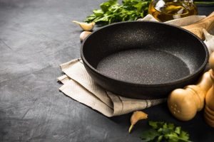 قبل از پخت و پز در ظروف تفلون این مطلب را بخوانید