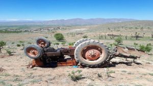 واژگونی تراکتور در نظرآباد یک کشته بر جای گذاشت