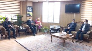 فرماندار: هنرمندان صنایع دستی فردیس بیمه می شوند