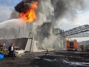 جسد آخرین مفقودی حادثه مجتمع صنعتی بوئین زهرا پیدا شد