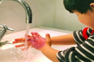 سوختگی دست را در یک چشم بر هم زدن درمان کنید