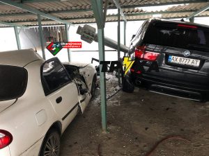 اصابت موشک به خودرو BMW و مقاومت این خودرو!