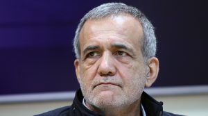 پزشکیان: چیزی در شرع و قانون نمی بینم که اجازه ورود زنان به استادیوم را ندهد