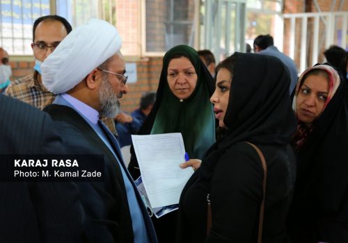 برگزاری میز ارتباطات مردمی وزارت تعاون، کار و رفاه اجتماعی در کرج