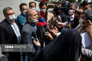 وزیر کشور: تاکنون مصوبه ای برای گرانی مرغ و تخم مرغ نداشته ایم