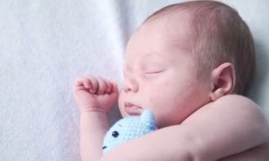 حمایت بیمه ای از مادران باردار بدون بیمه و زوج های ناباور