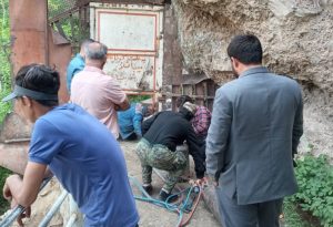برچیدن موانع دسترسی مردم به «آبشار هفت چشمه» در جاده چالوس