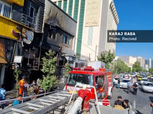آتش سوزی ۲ واحد تجاری در جهانشهر