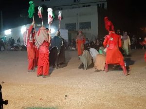 اجرای نمایش های مذهبی خیابانی گروه هنری فطرس در کرج