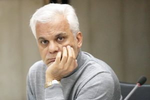 واکنش سردار طلایی به لغو و ابطال ویزای خود و دخترش در کانادا