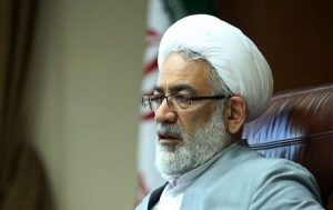 برخی مسئولین که موجب بهانه می شوند، مقصرند