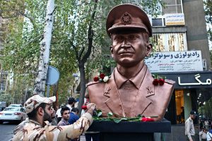 اتفاقی عجیب در تهران؛ سردیس تیمسار فلاحی ناپدید شد! + تصاویر