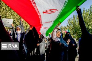راهپیمایی یوم الله ۱۳ آبان در کرج
