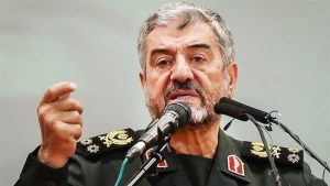 مماشات بس است؛ هرچه سریع تر این بساط با برخورد قاطع جمع شود