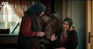 ببینید؛ سشوار کشیدن از روی روسری در شبکه سه صدا و سیما