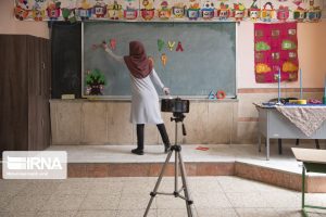مدارس آموزش از راه دور برای بازماندگان از تحصیل در کشور فعال شد