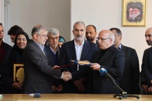 تفاهم نامه ساخت ۵۰ مدرسه در البرز منعقد شد