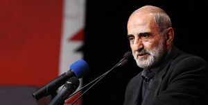 خاطره خواندنی شریعتمداری از آخرین دیدار با مرحوم احسان طبری
