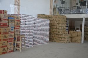 کشف انبار بزرگ اقلام خوراکی قاچاق در البرز