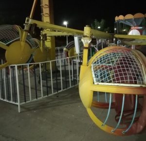 پلمب شهربازی دالفک قزوین در پی سقوط چرخ و فلک