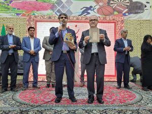 کتاب روستازادگان دانشمند رونمایی شد + تصاویر