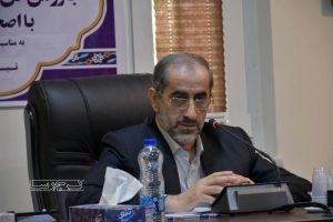 بعضی ادارات مسئولیت پذیر نیستند / در مبارزه با فساد خط قرمزی نداریم
