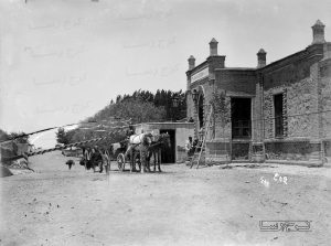 عکس قدیمی؛ «عوارضی کرج» در زمان قاجار