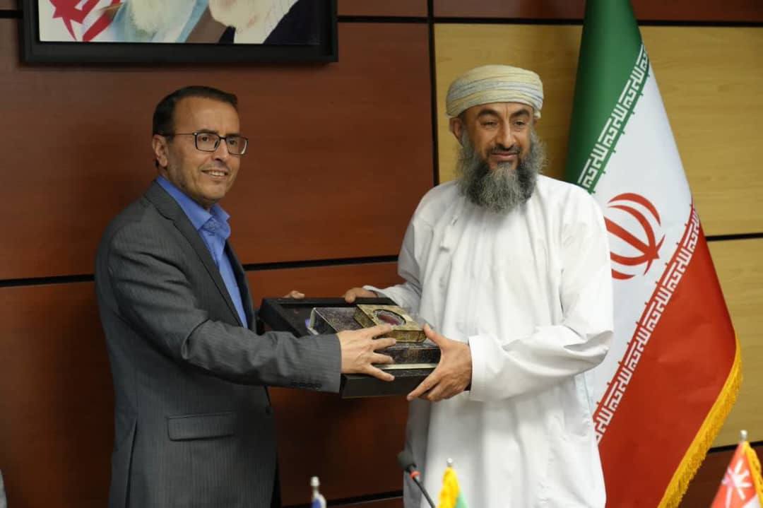 ایران و عمان در مسیر توسعه همکاری‌های دامپزشکی گام برمی‌دارند