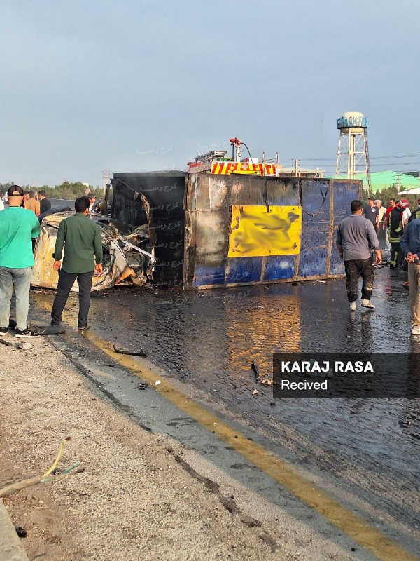 آتش سوزی کامیون در آزادراه کرج - قزوین 