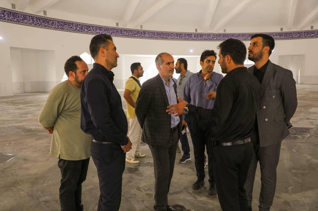 شبستان مصلای بزرگ شهر در آستانه بهره برداری قرار گرفت