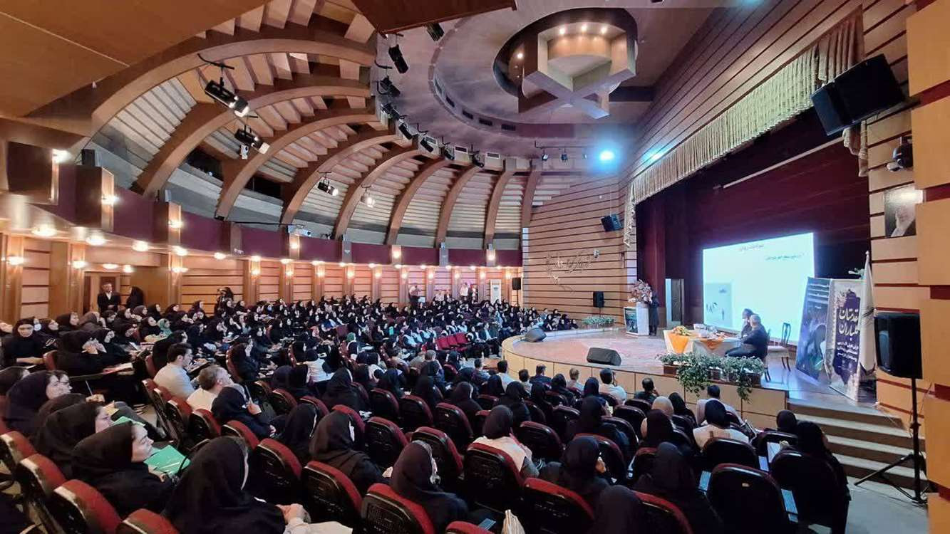 همایش پیشگیری و مداخله در خودکشی در استان البرز برگزار شد
