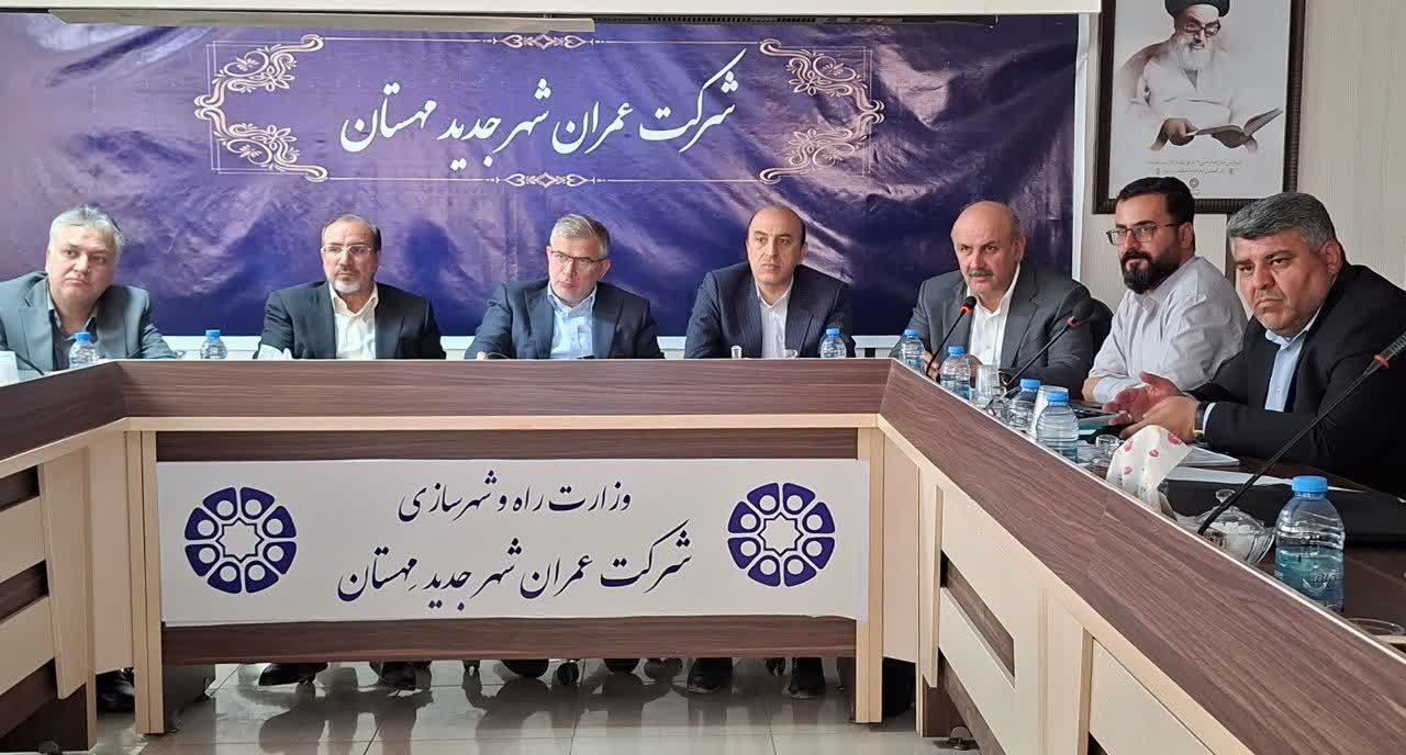 استاندار البرز: تردد متروی هشتگرد ضابطه مند باشد استاندار البرز: تردد متروی هشتگرد ضابطه مند باشد