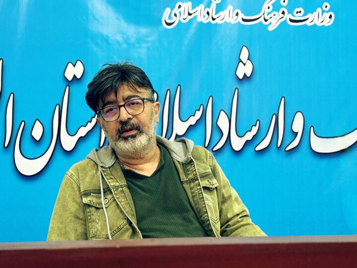 تئاتر با طومار و غوغا اجرا نمی‌شود؛ فشار و حاشیه ای در کار نیست