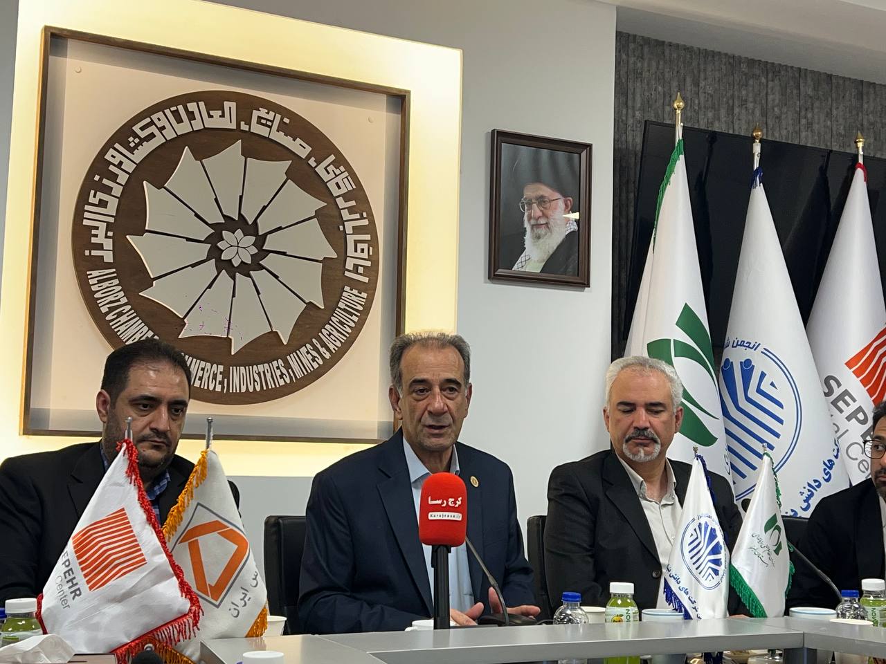 تأکید اتاق بازرگانی بر تقویت نقش تشکل ها و توسعه فعالیت های دانش بنیان